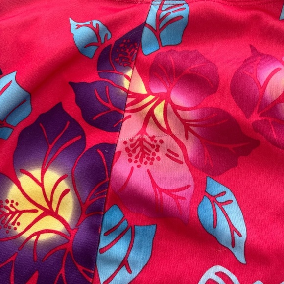 Billabong Pink Floral halter dress. Has a few tiny flaws shown in pictures. - Picture 6 of 6